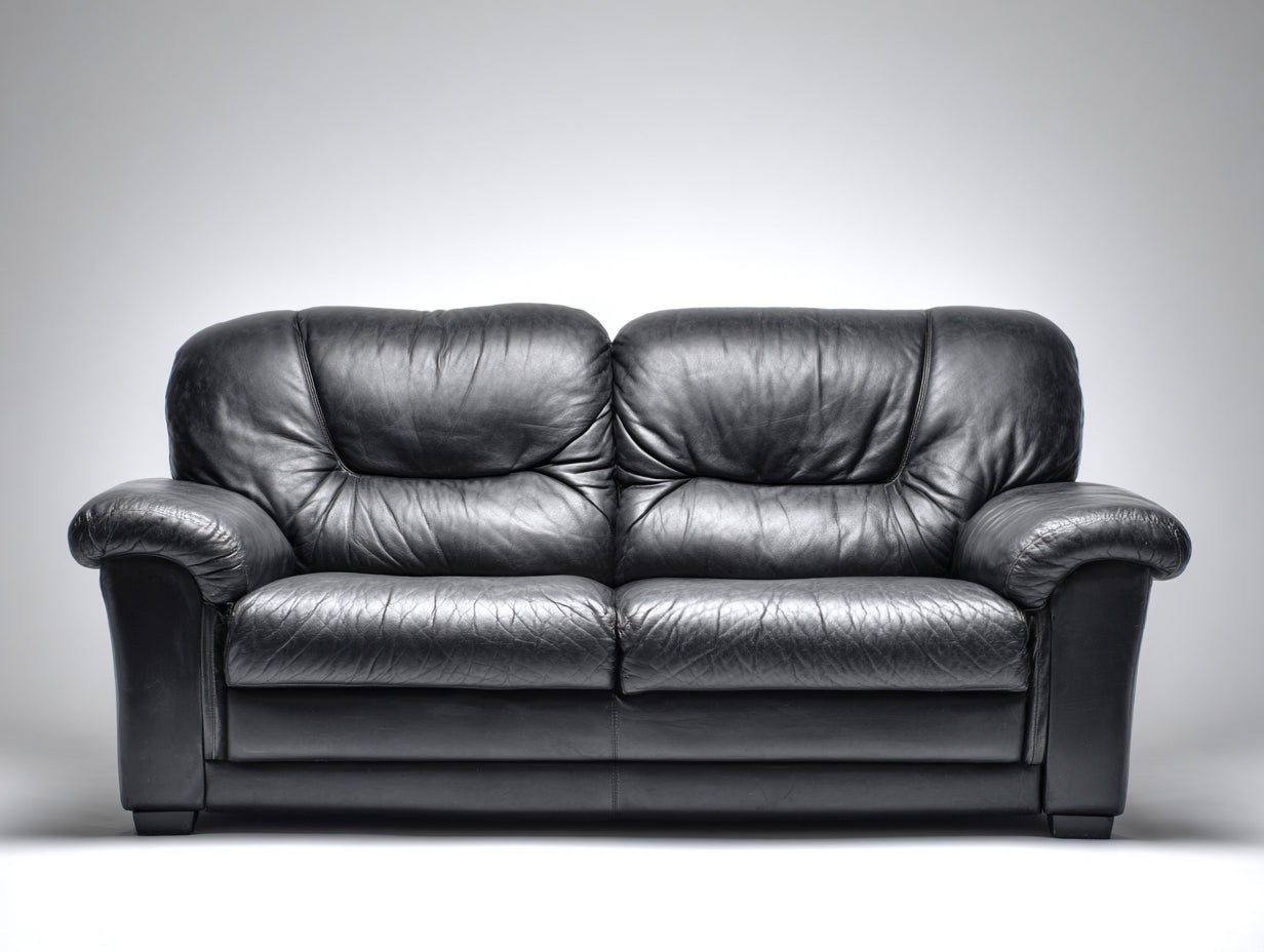 Gerades Sofa 170x88x86 cm aus Kunstleder in Schwarz - klassischer Wohnstil mit 2 Sitzplätzen