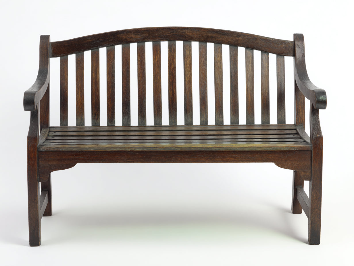 Gartenbank 145x60x92 cm aus Holz in Dunkelbraun - klassischer Gartenstil mit Armlehnen und Rückenlehne
